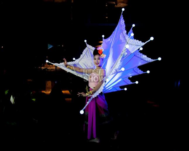 заказать Gingala Lanna Bird Dance на Пхукет