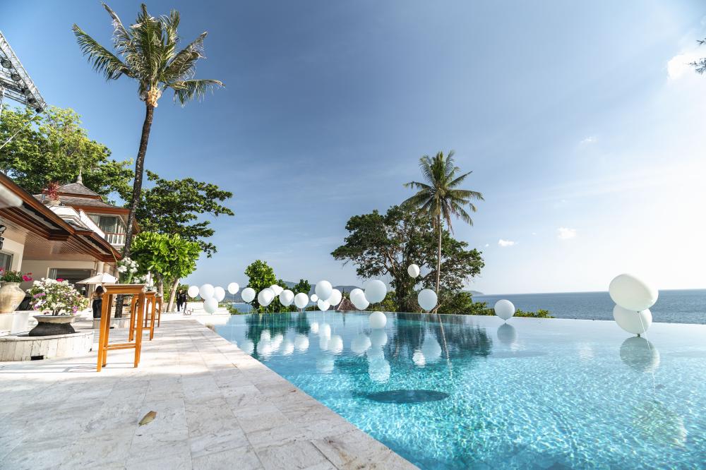 инфинити бассейн