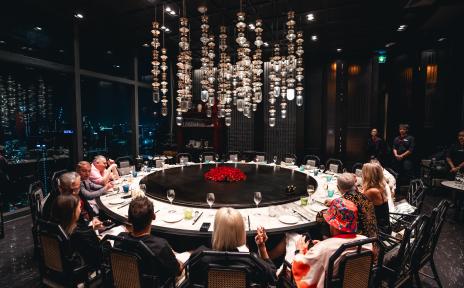 фото за столом 2