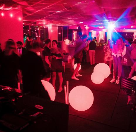 вечеринка 27