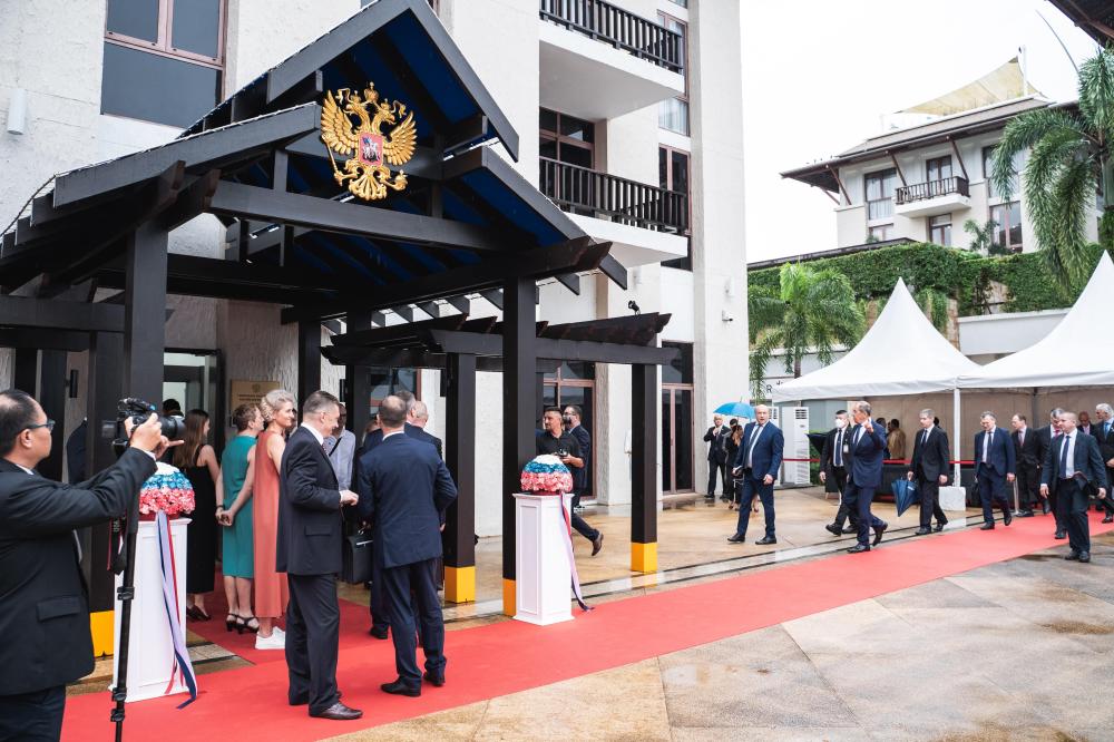 Открытие Генерального консульства РФ