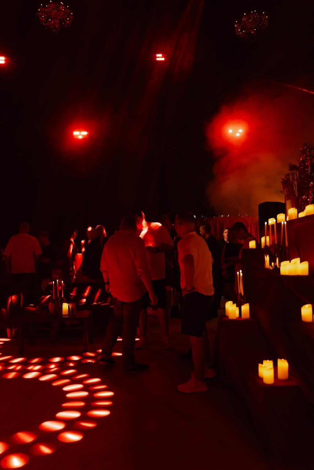 декор на танцполе