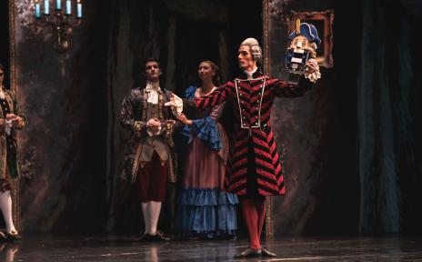 артисты на сцене 10