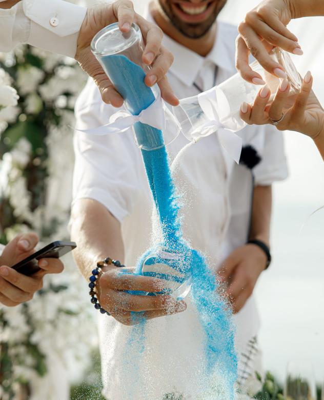 молодожены 28