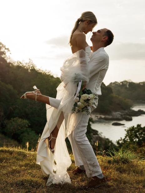 молодожены 59