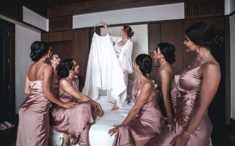 невеста и гости 16