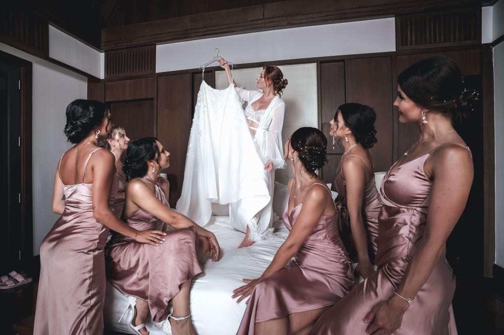 невеста и гости