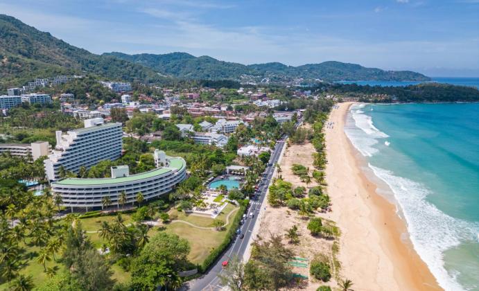 Отель Pullman Phuket Karon Beach Resort