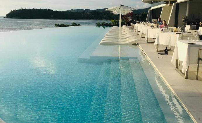 Видовой ресторан в районе Ката