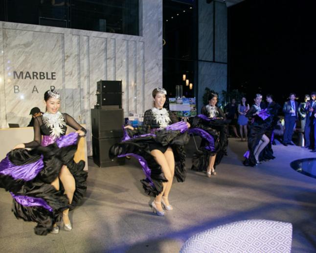 заказать Can Can France Dance на Пхукет