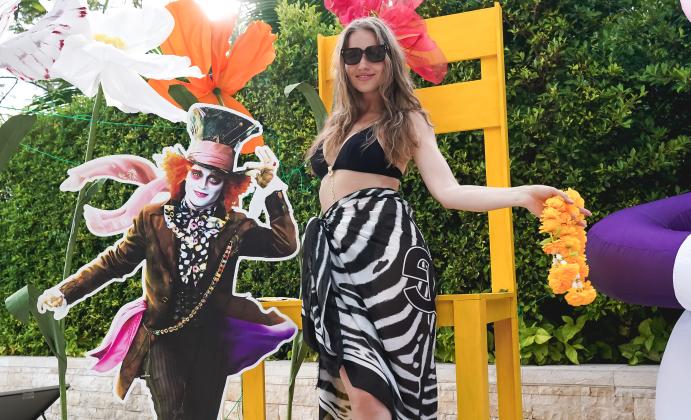 Alice in Wonderland themed Birthday party