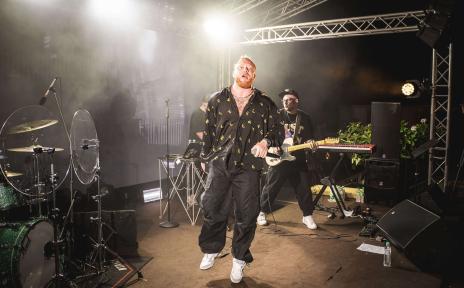 леша свик 22