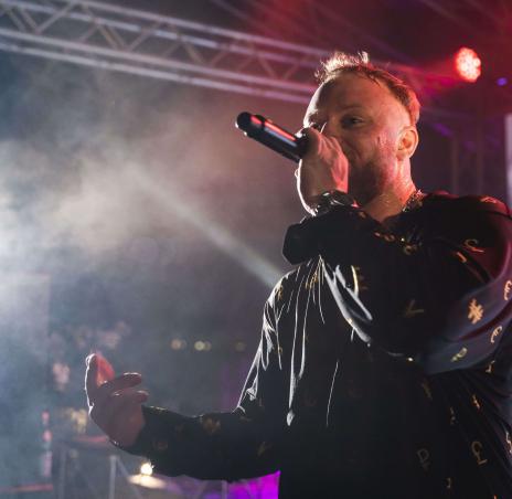 леша свик 27