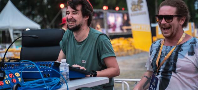 рабочий персонал 41