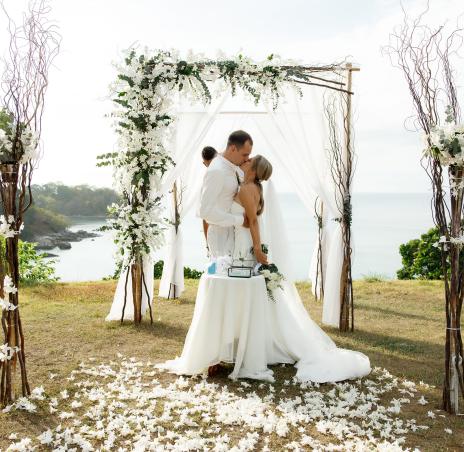 жених и невеста и декор 7