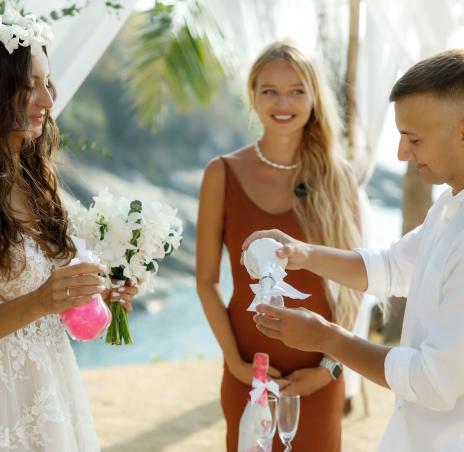 молодожены 27