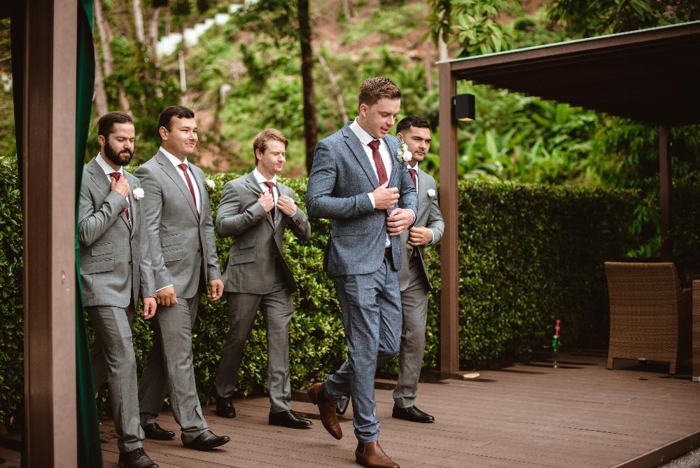 жених и гости