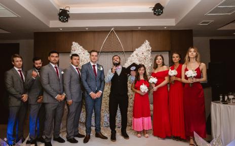 гости и жених 26