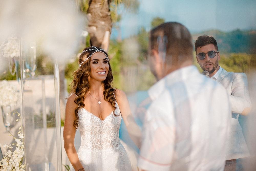 невеста и жених