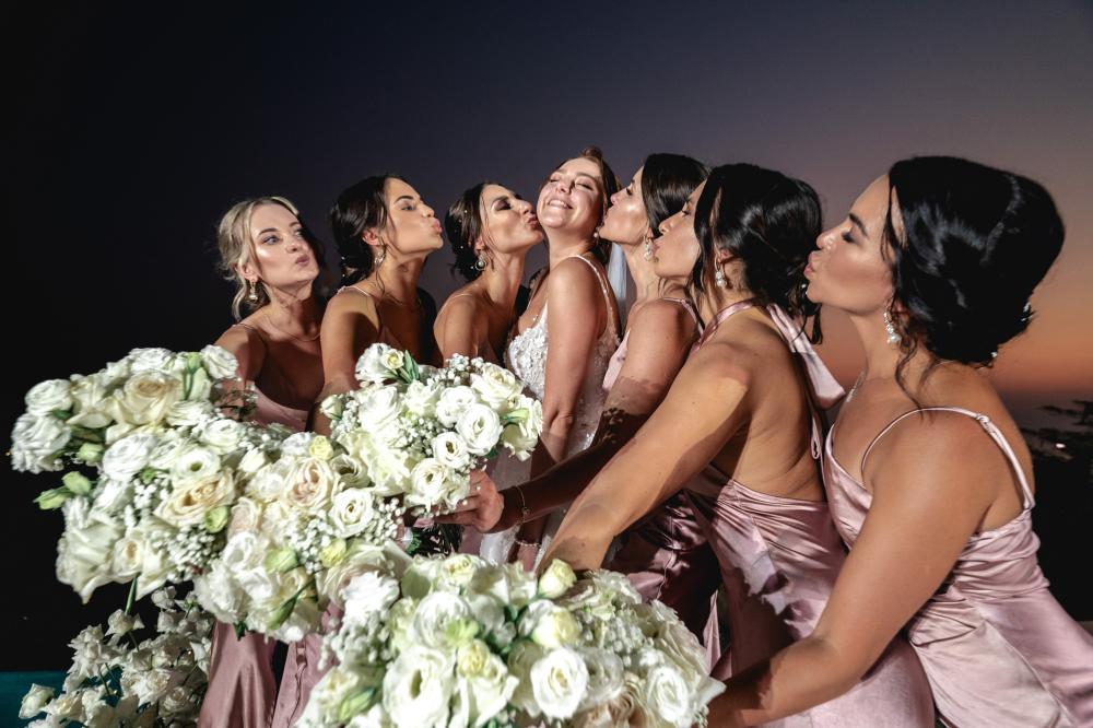 гости и невеста