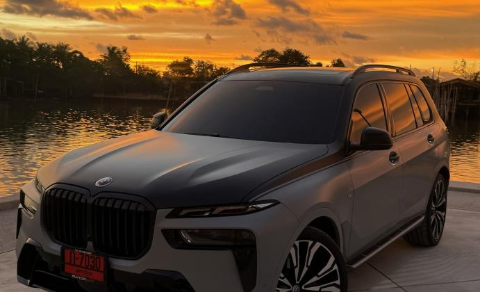 BMW X7