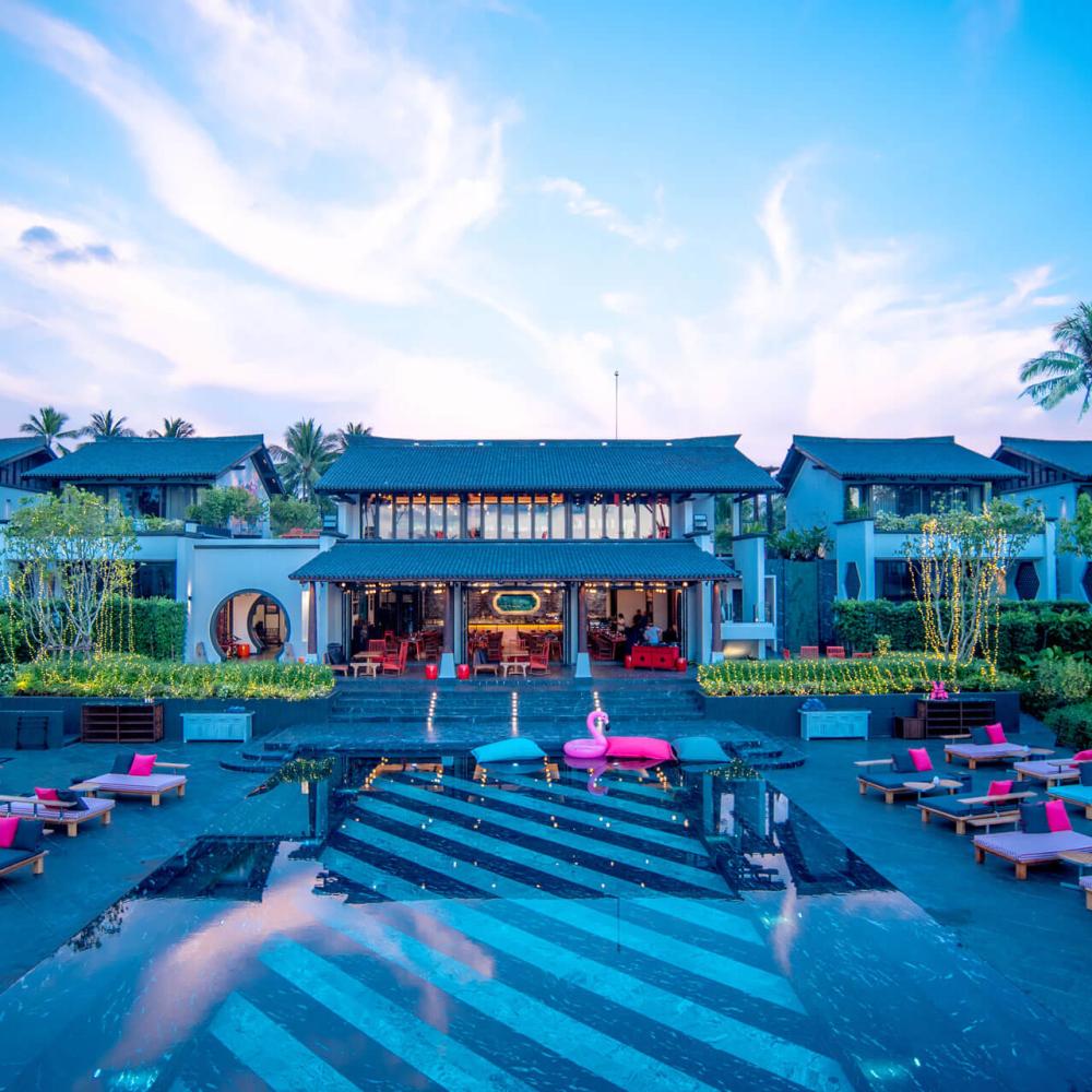 Beach club on Natai beach